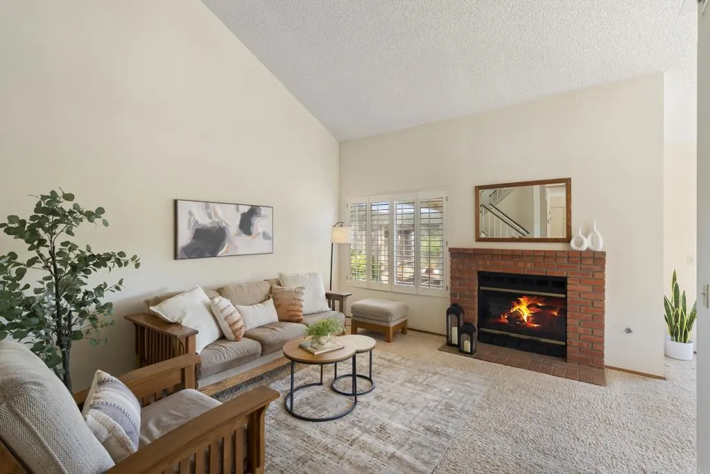 https://cdn.realtyfeed.com/cdn/127/306699937/dd01a4a5e55740324a2389edf986ef27.webp