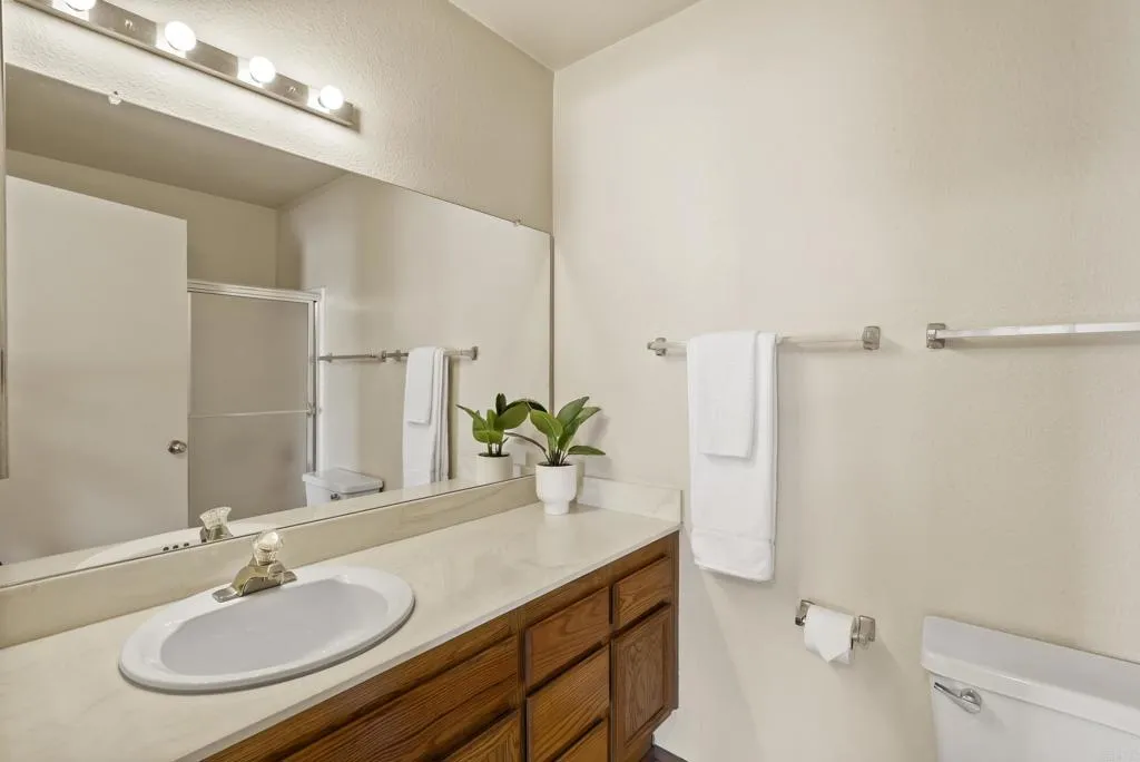https://cdn.realtyfeed.com/cdn/127/306699937/e263f7383bfb5b2456b4103c4fb612a2.webp