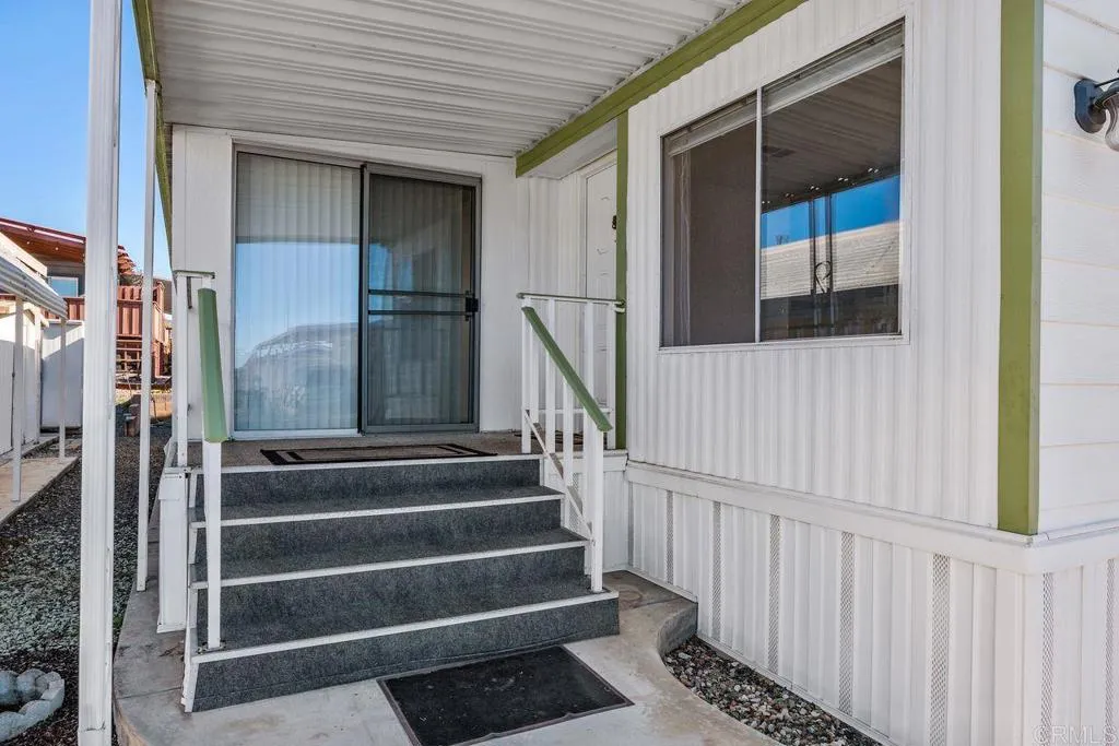https://cdn.realtyfeed.com/cdn/127/306699953/172d108c559e3dd2b43525b2a573457a.webp