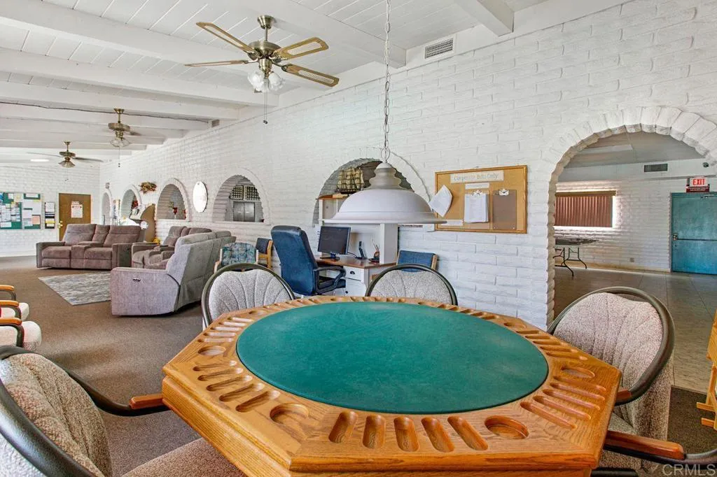 https://cdn.realtyfeed.com/cdn/127/306699953/3c7991b8030a6420d2484cc962051a1d.webp