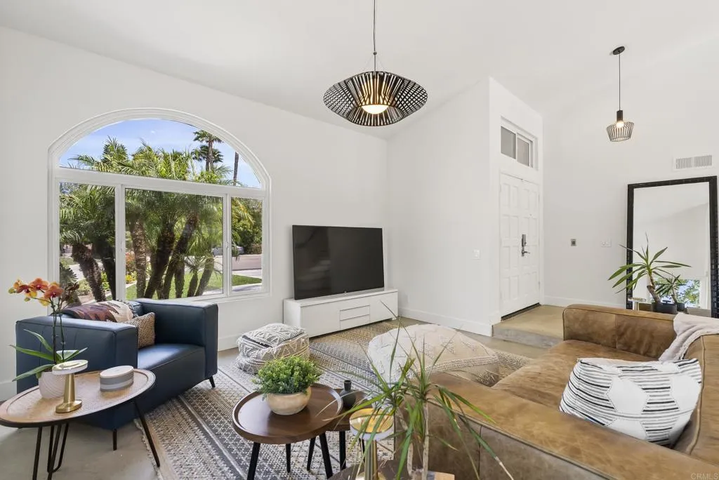 https://cdn.realtyfeed.com/cdn/127/306699991/e7260461d8edb37ae52f462af0b74a29.webp