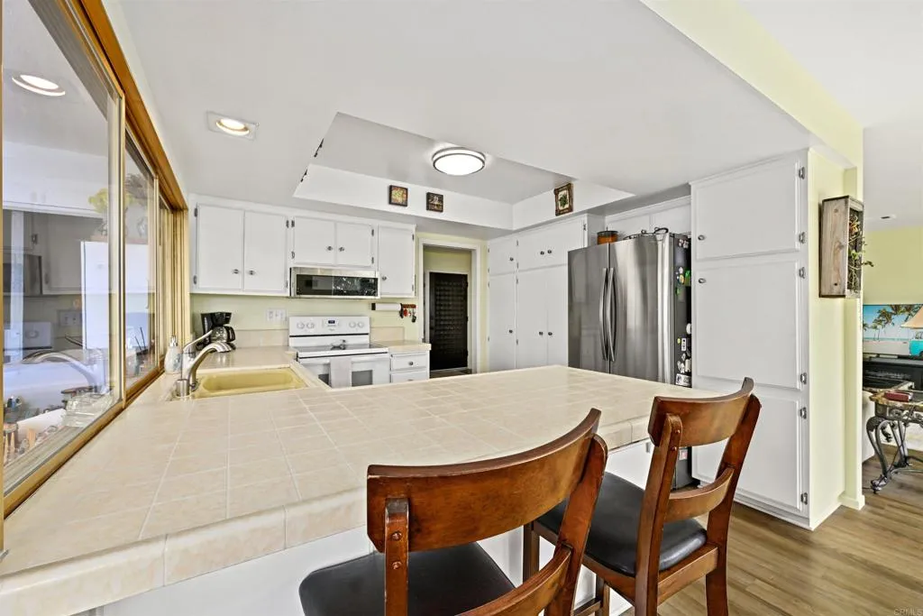 https://cdn.realtyfeed.com/cdn/127/306700003/0a338e7a28398948bab1792311470372.webp