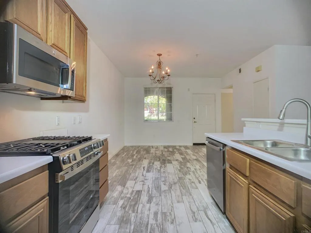 https://cdn.realtyfeed.com/cdn/127/306700010/95cd14f02d1a8c3cf84b3438a62b123a.webp