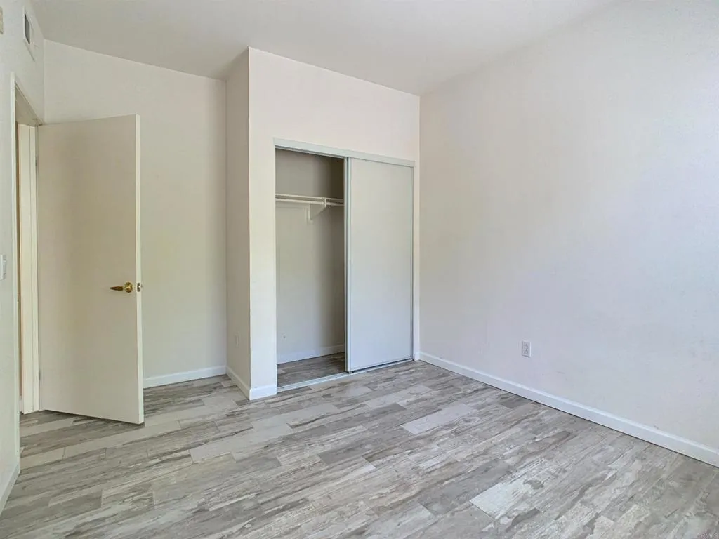 https://cdn.realtyfeed.com/cdn/127/306700010/ea0560db069d52e04d9831e232a44de9.webp