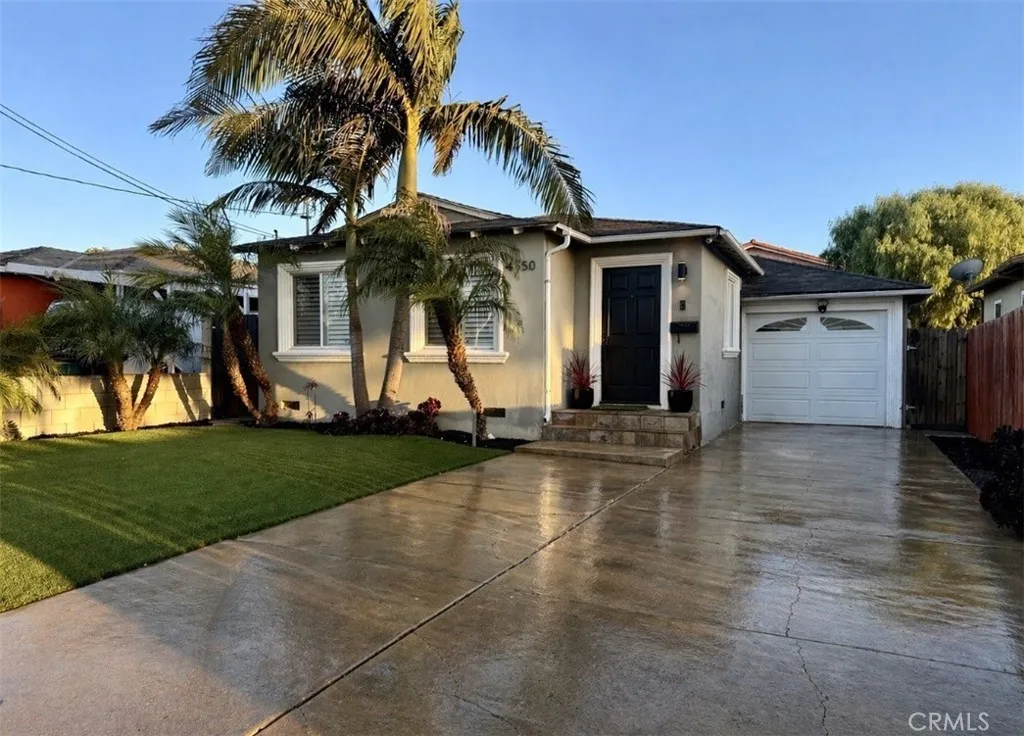 Lawndale, CA 90260