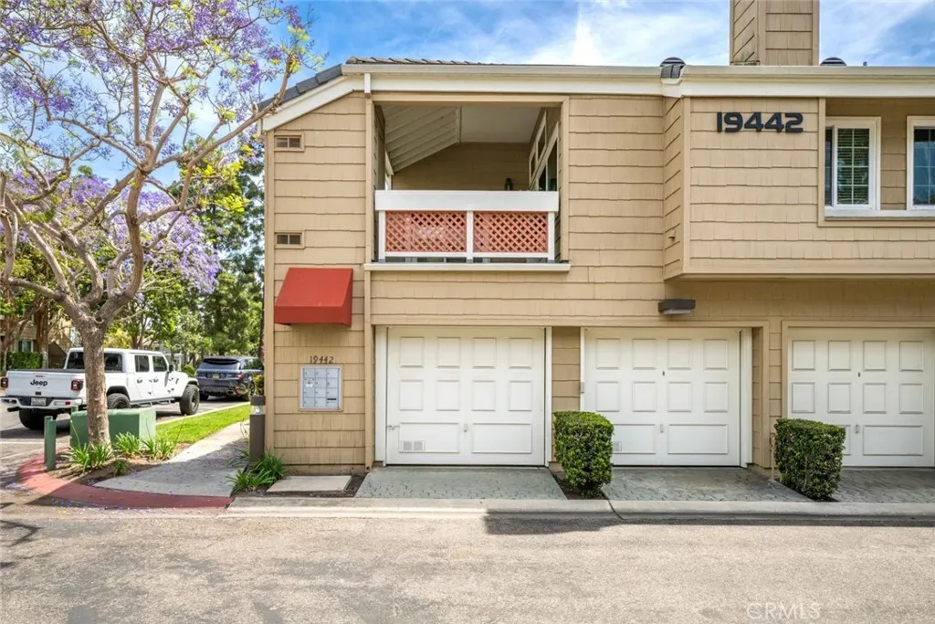 19442 Sunray Ln Unit 202