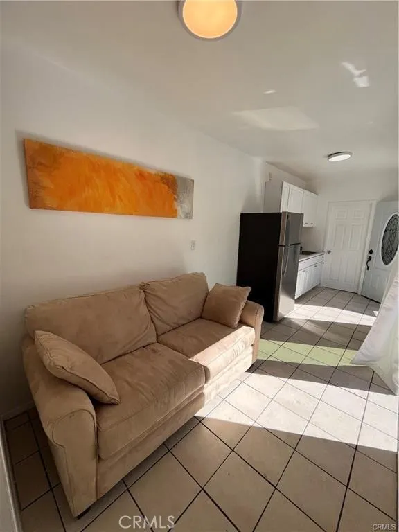 8561 Orion, North Hills, CA, 91343