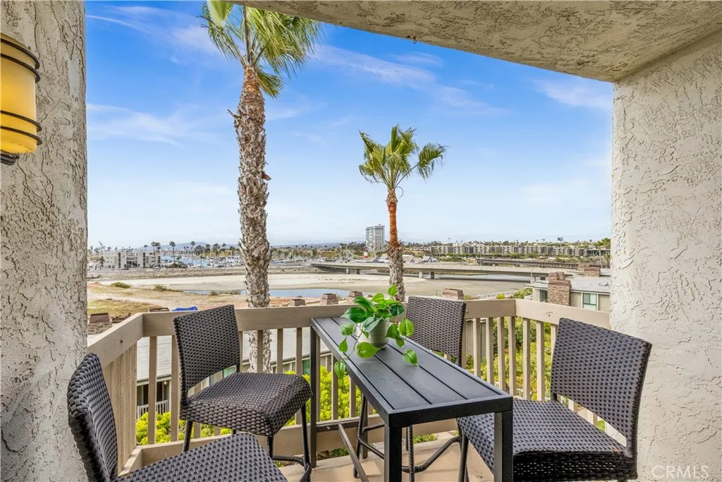 https://cdn.realtyfeed.com/cdn/127/306700084/0213c84ad07acff69016d7edb2f6f83c.webp