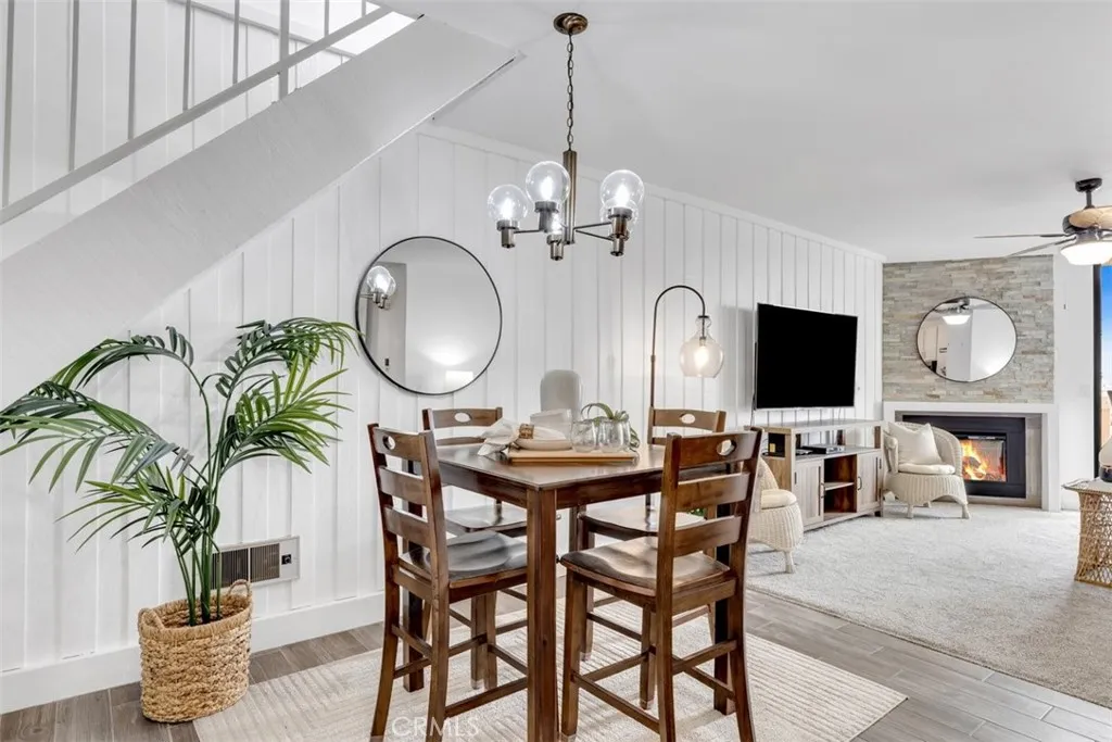 https://cdn.realtyfeed.com/cdn/127/306700084/1f6de83c76069fe9a505d37b0b168b8d.webp