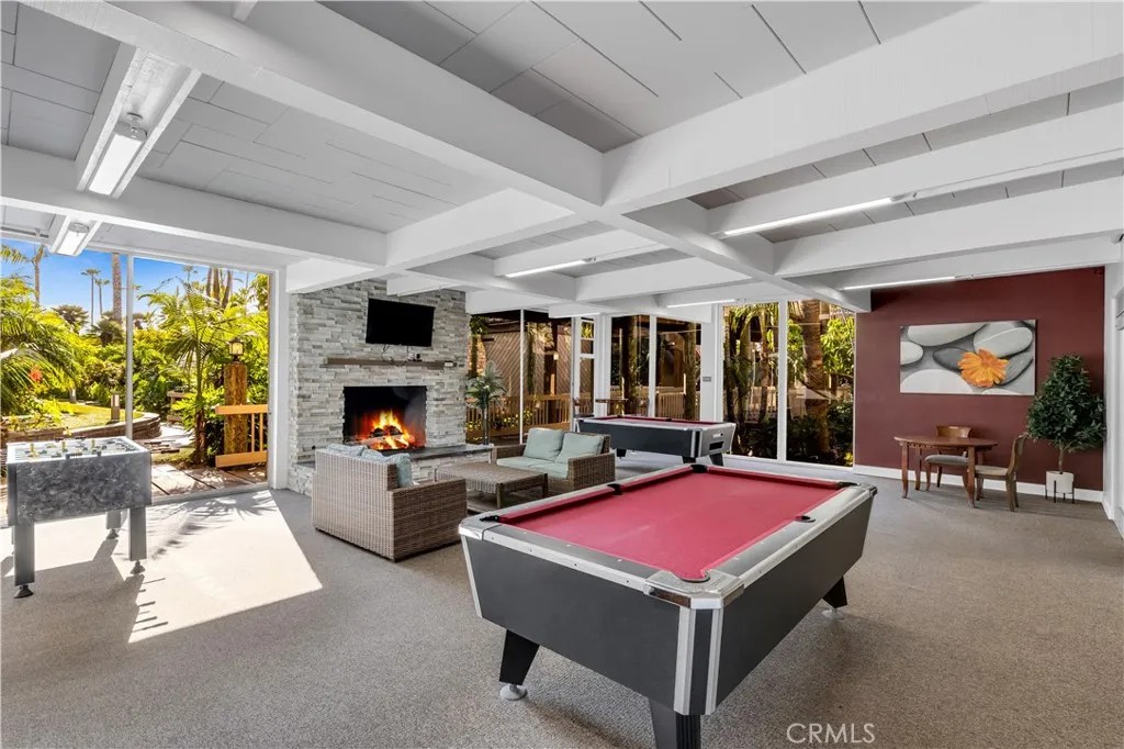 https://cdn.realtyfeed.com/cdn/127/306700084/c8ed5e8f50f1f2022b8d358f00a5c2ce.webp
