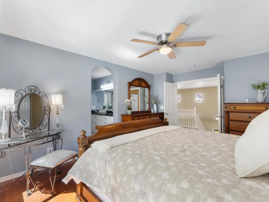 https://cdn.realtyfeed.com/cdn/127/306700132/b86cfe86c744b285f0f95a8fd26cfe93.webp