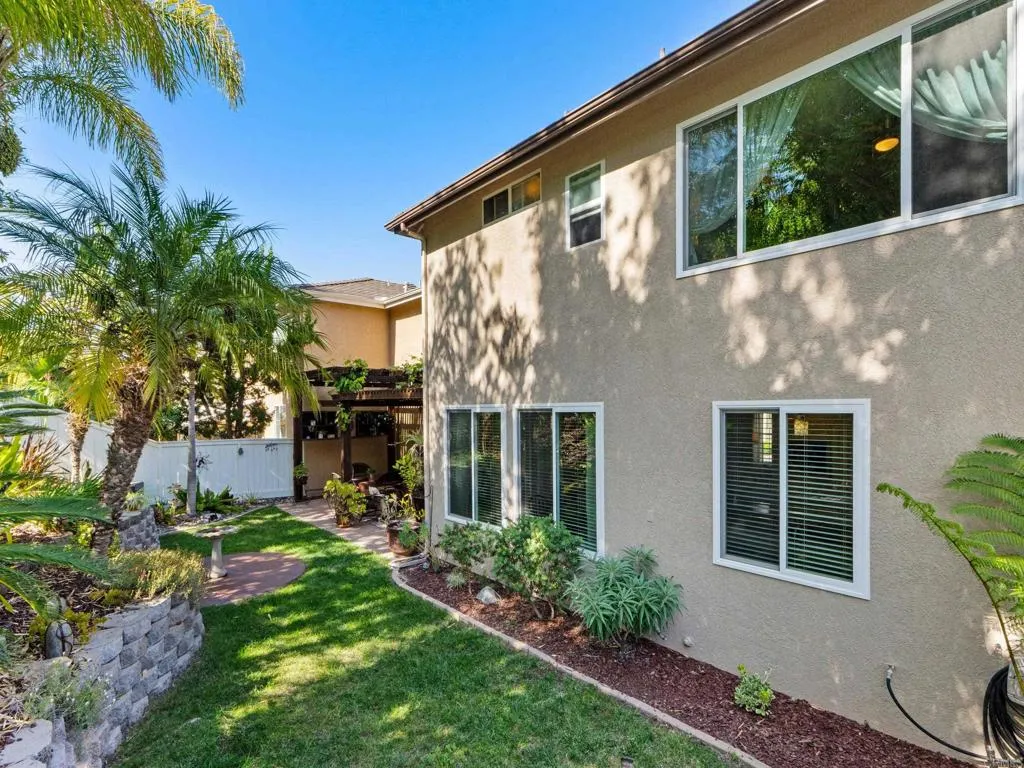 https://cdn.realtyfeed.com/cdn/127/306700132/bf8bac424852cdbc4aca88f635342ae6.webp