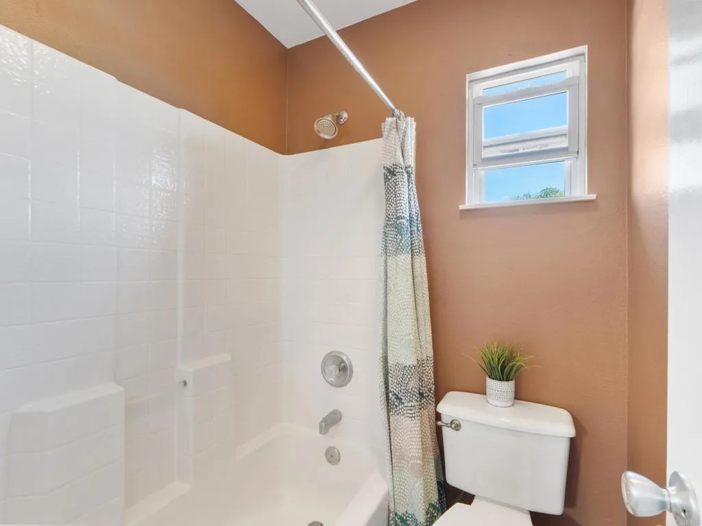 https://cdn.realtyfeed.com/cdn/127/306700132/e5d673267d8bb5e8efc54c6445a2a42d.webp
