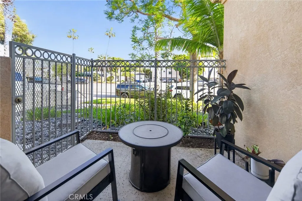 https://cdn.realtyfeed.com/cdn/127/306700134/8b7a26de09cf548a3756fcc5c3acfdc7.webp