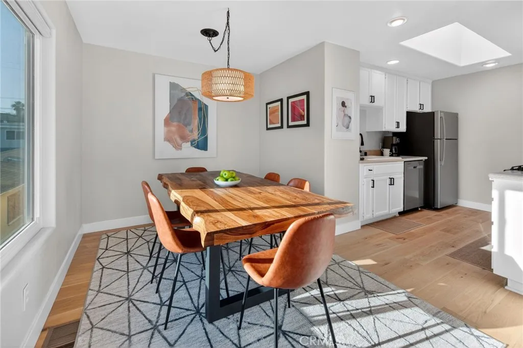 https://cdn.realtyfeed.com/cdn/127/306700134/ba9b7380dbe2b772e38ee5d35a0cd7f5.webp