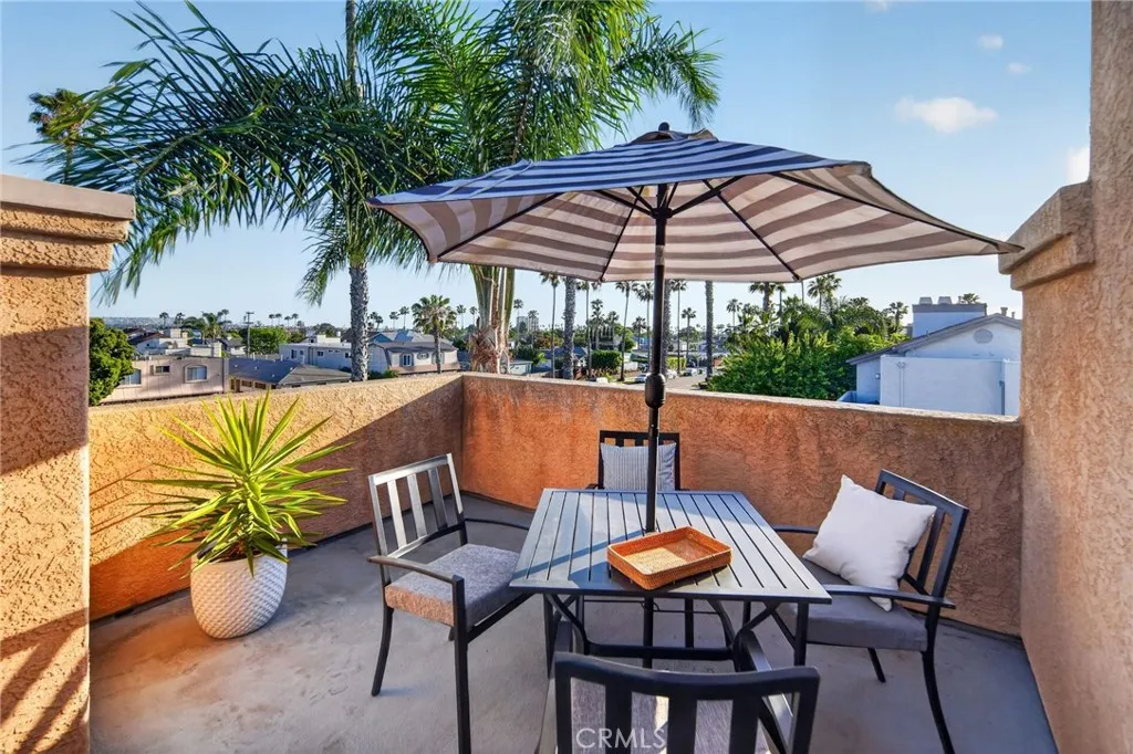 https://cdn.realtyfeed.com/cdn/127/306700134/c04fa958e789d2b70513676bfde3a360.webp