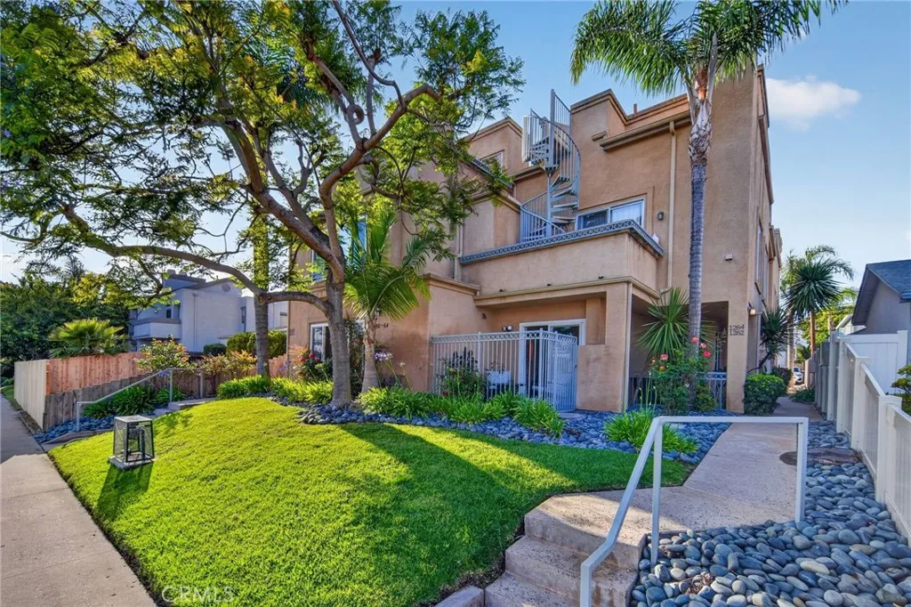 https://cdn.realtyfeed.com/cdn/127/306700134/c52517da29b031fd1e4b1912de88b1d0.webp