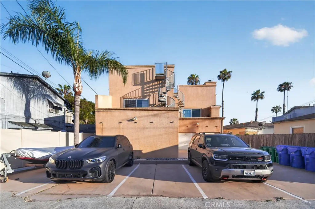 https://cdn.realtyfeed.com/cdn/127/306700134/c53ab015ecd3be8814773ddcd41dbe27.webp
