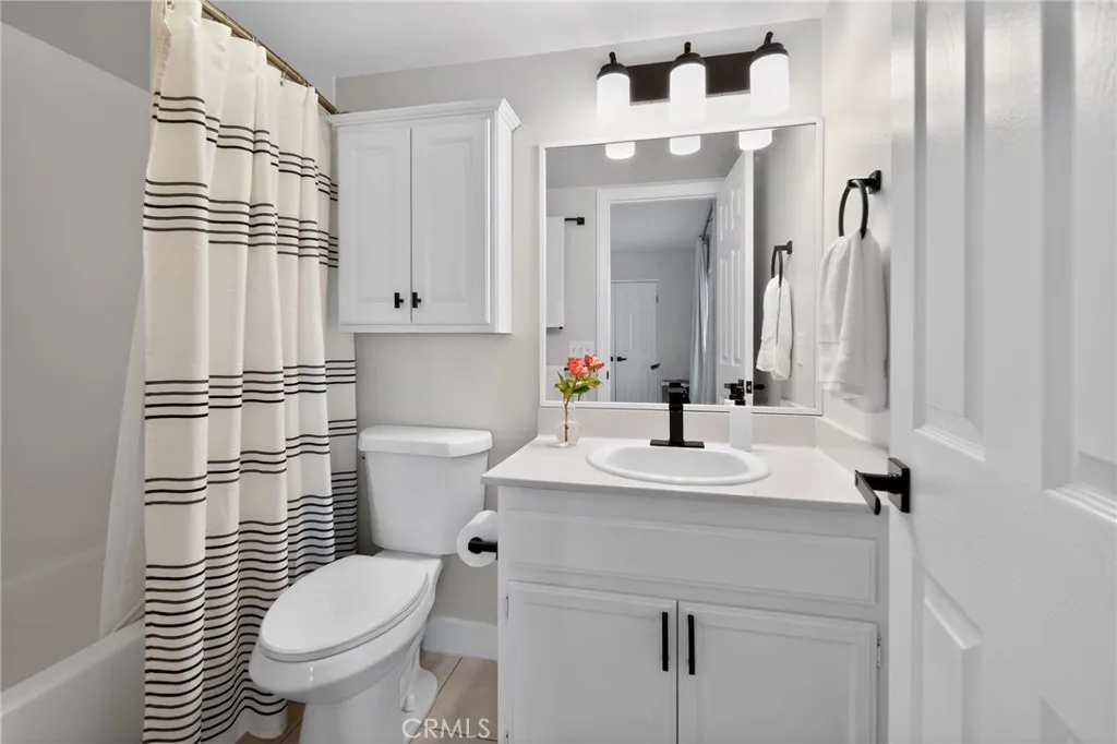 https://cdn.realtyfeed.com/cdn/127/306700134/ce33517294a5a7fa9aa6f8ca0b3fc9da.webp