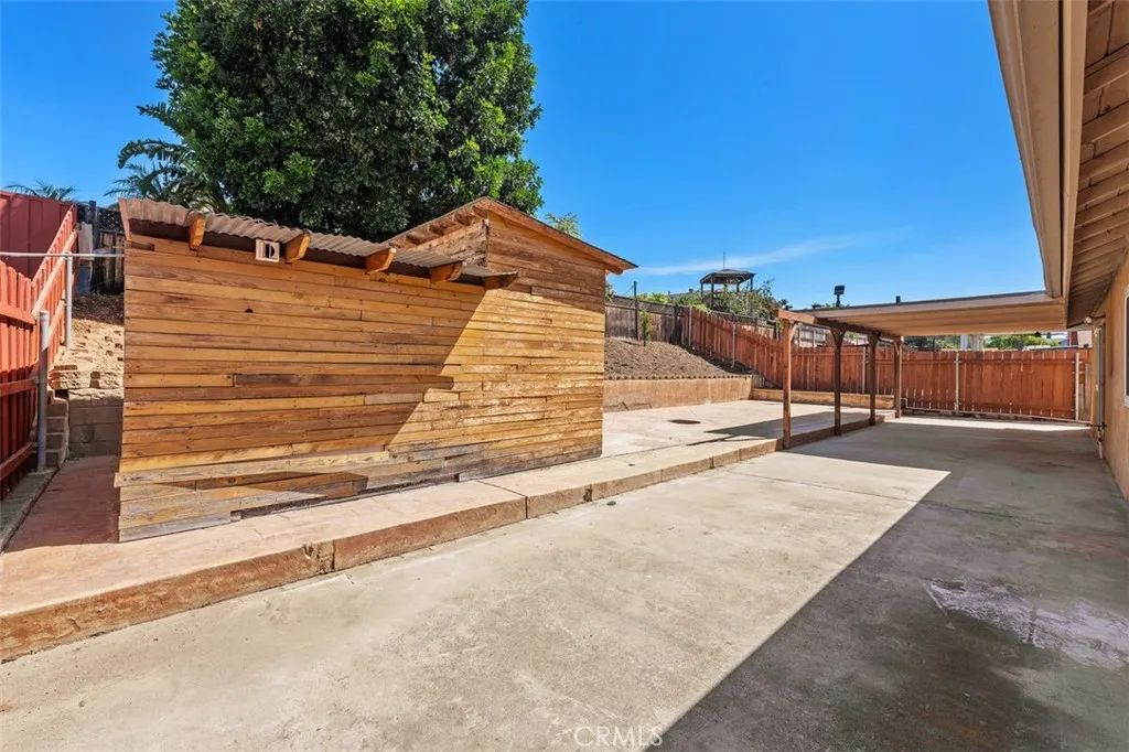 https://cdn.realtyfeed.com/cdn/127/306700138/7e1a7b33e91b99e2f8322f3955e8d7e0.webp
