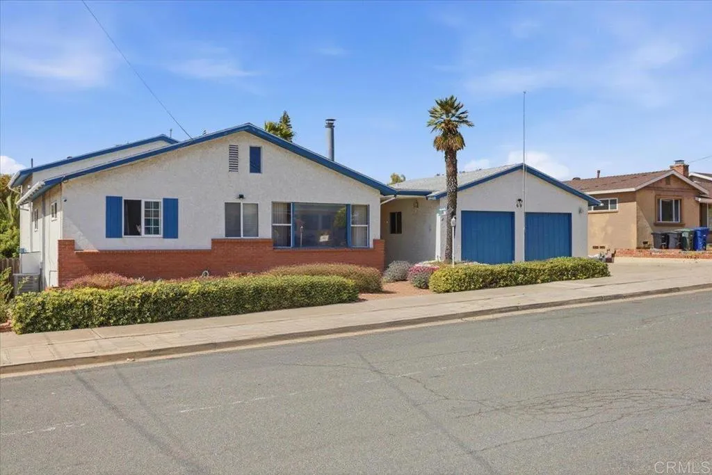 https://cdn.realtyfeed.com/cdn/127/306700140/5c267bbb0d8df50112577658dc60b0a5.webp