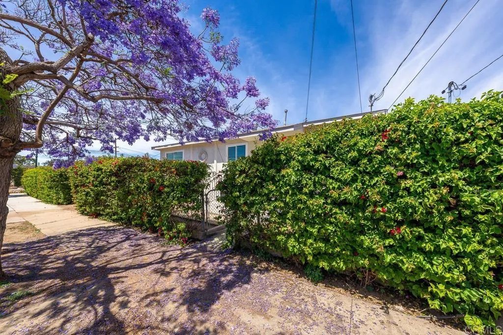 https://cdn.realtyfeed.com/cdn/127/306700148/7096c31193970a5a07e9ae1347e96dd9.webp
