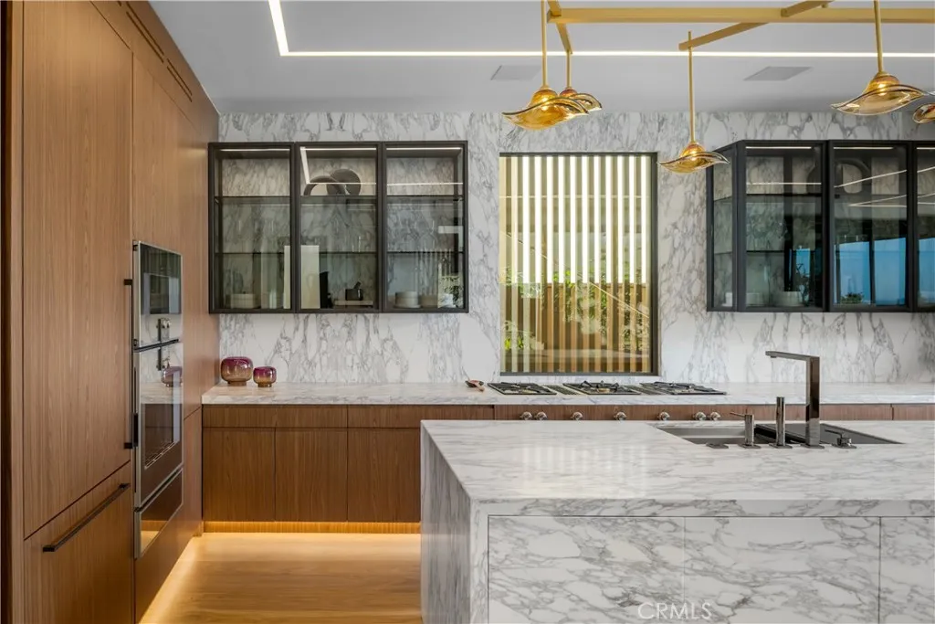 2516 Ocean Boulevard, Corona Del Mar, CA, 92625