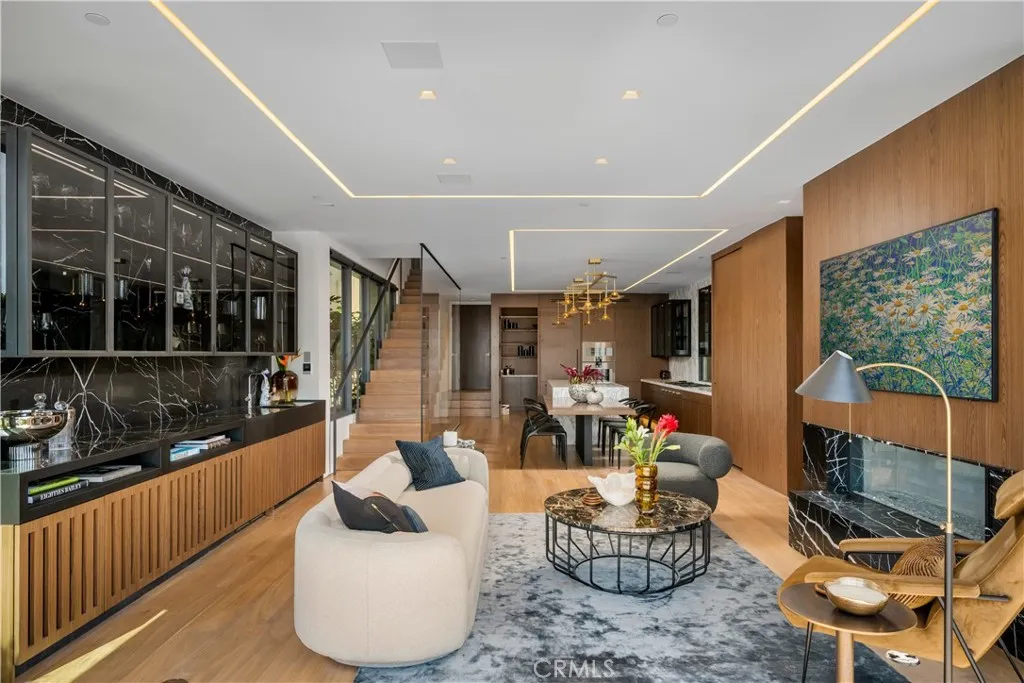 2516 Ocean Boulevard, Corona Del Mar, CA, 92625