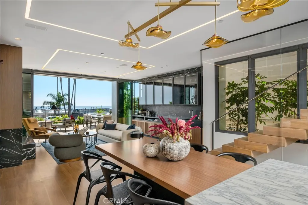 2516 Ocean Boulevard, Corona Del Mar, CA, 92625