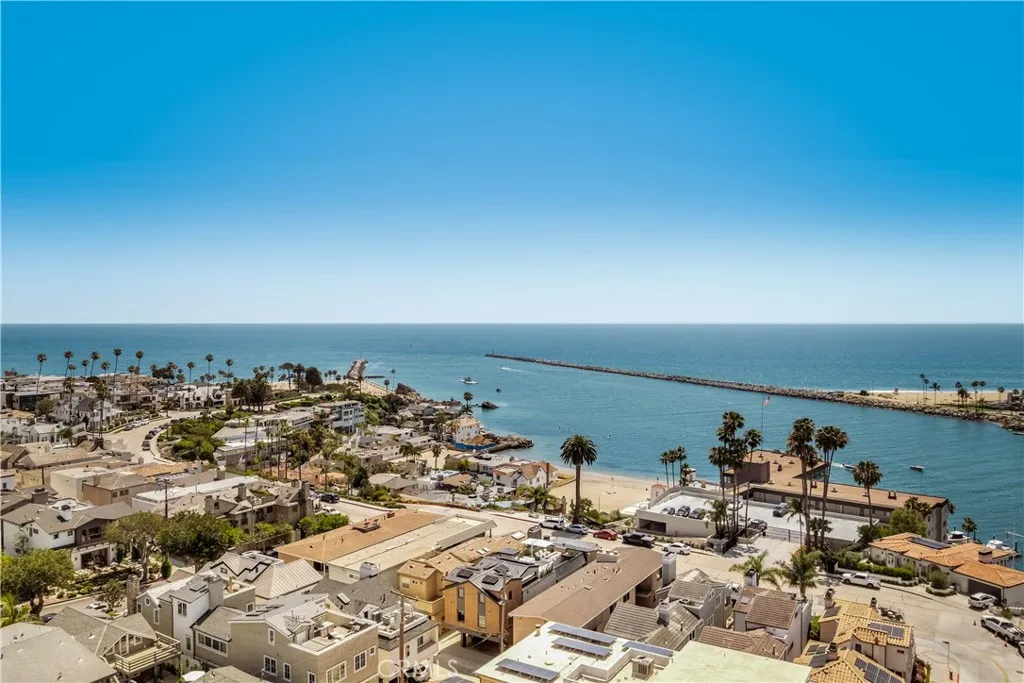2516 Ocean Boulevard, Corona Del Mar, CA, 92625