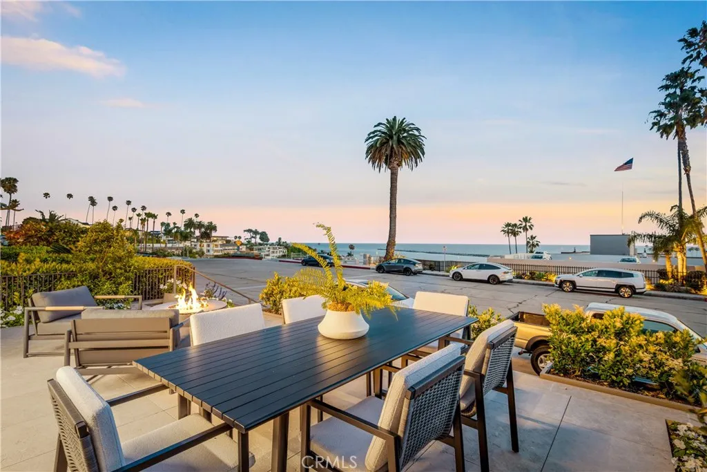2516 Ocean Boulevard, Corona Del Mar, CA, 92625