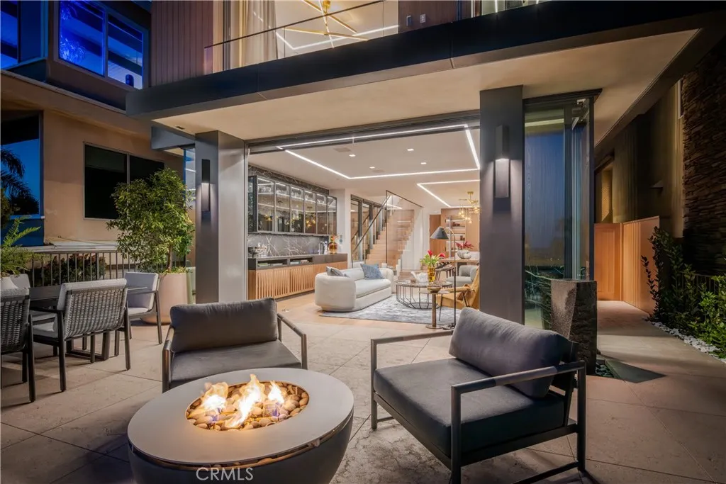 2516 Ocean Boulevard, Corona Del Mar, CA, 92625