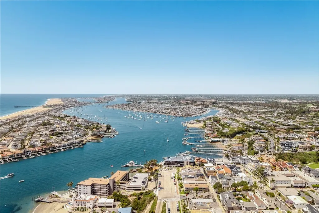 2516 Ocean Boulevard, Corona Del Mar, CA, 92625