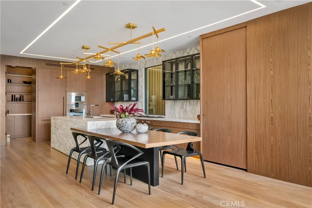 2516 Ocean Boulevard, Corona Del Mar, CA, 92625
