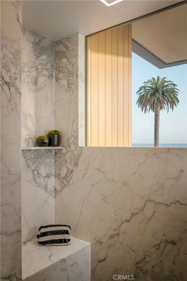 2516 Ocean Boulevard, Corona Del Mar, CA, 92625