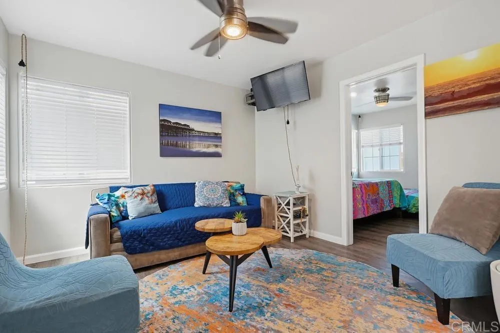 https://cdn.realtyfeed.com/cdn/127/306700249/56c7ff33eebe3d37bd8559b0b4208b49.webp