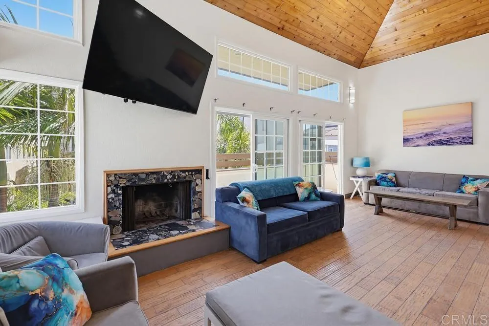 https://cdn.realtyfeed.com/cdn/127/306700249/ac4f40fd31b4093e173b07c977b91c3c.webp