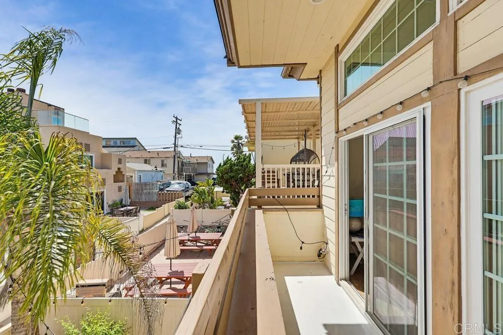 https://cdn.realtyfeed.com/cdn/127/306700249/c874007b5dc16976c9246c11d254f686.webp