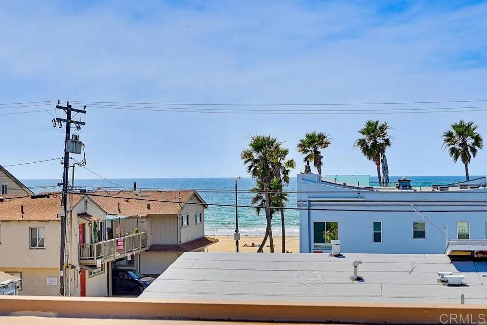 https://cdn.realtyfeed.com/cdn/127/306700249/ddb3db46c2e552c17fc27613df5b755f.webp