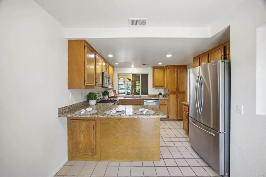 Photo #10: PTP2603023 Listing: Photo #10