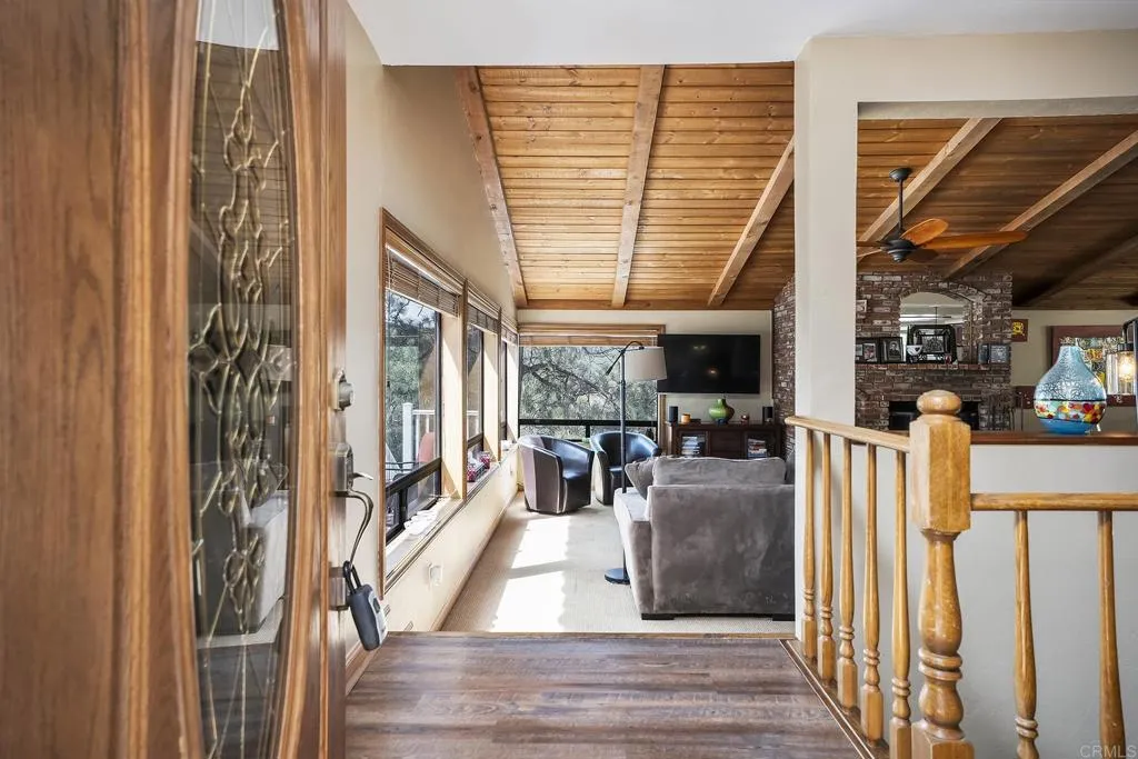 https://cdn.realtyfeed.com/cdn/127/306700477/674e71119a5e29b656fa88319a6269b3.webp