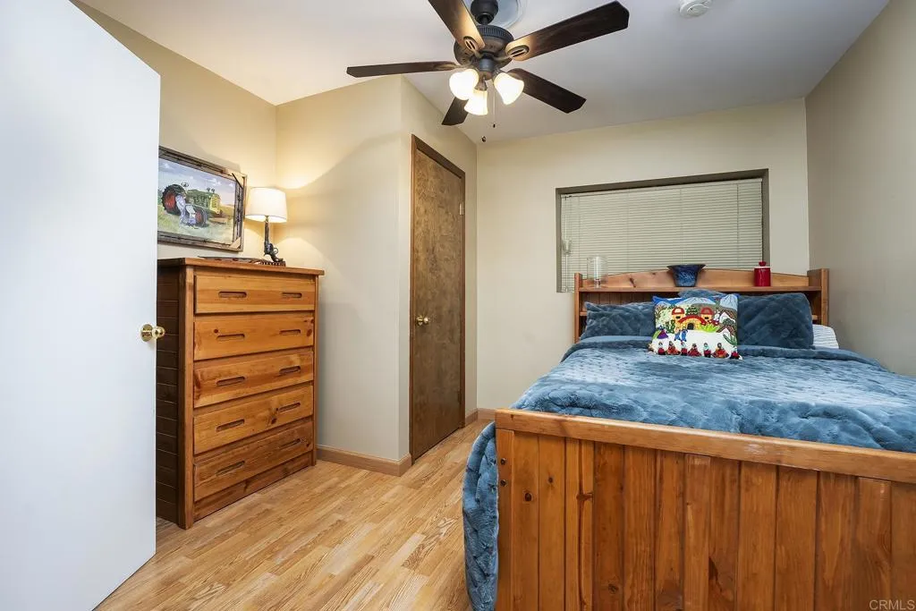 https://cdn.realtyfeed.com/cdn/127/306700477/8325944e24b67b7bbd71a30c8ccc48bd.webp