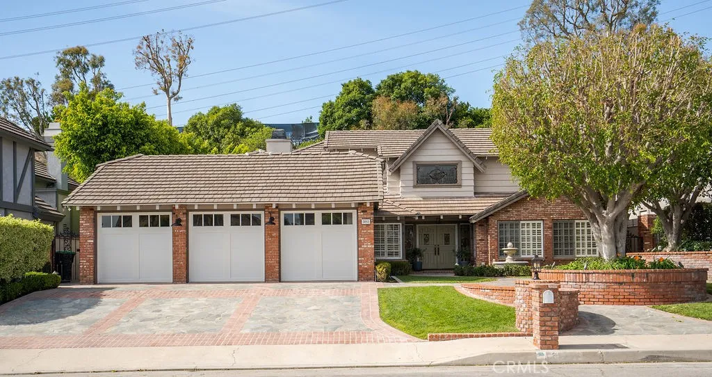 Orange, CA 92867