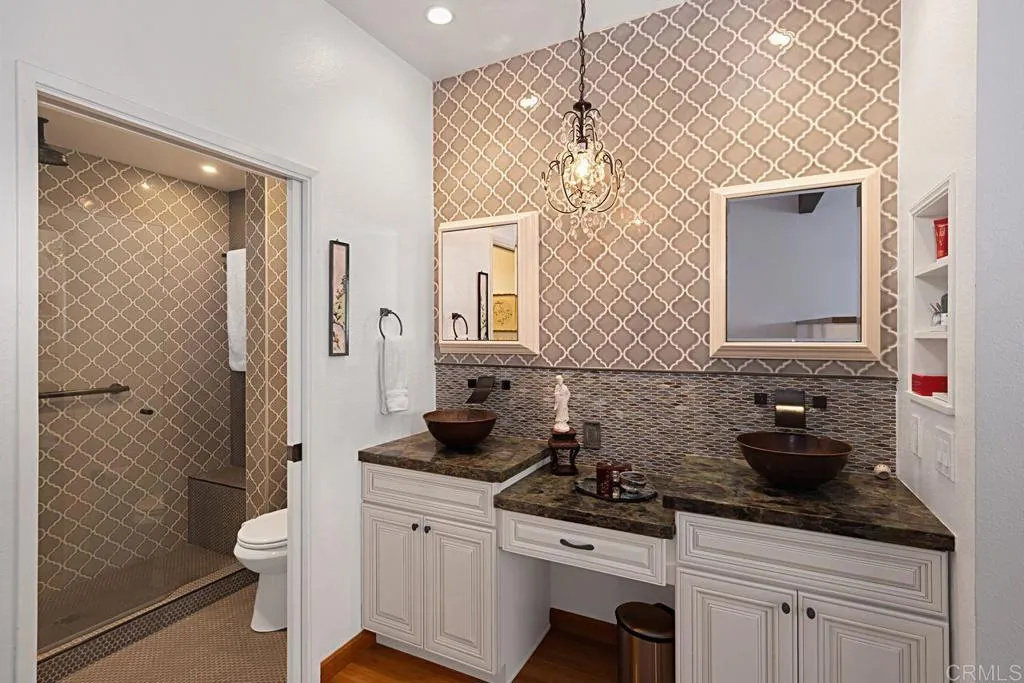 https://cdn.realtyfeed.com/cdn/127/306700515/9957653b8c5156703e732b20906a4e9c.webp