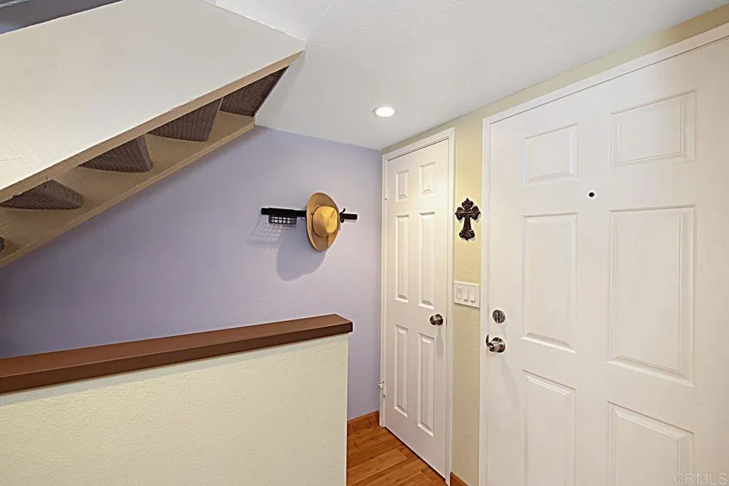 https://cdn.realtyfeed.com/cdn/127/306700515/b74b99152456c9c7bccdc95218355e5c.webp