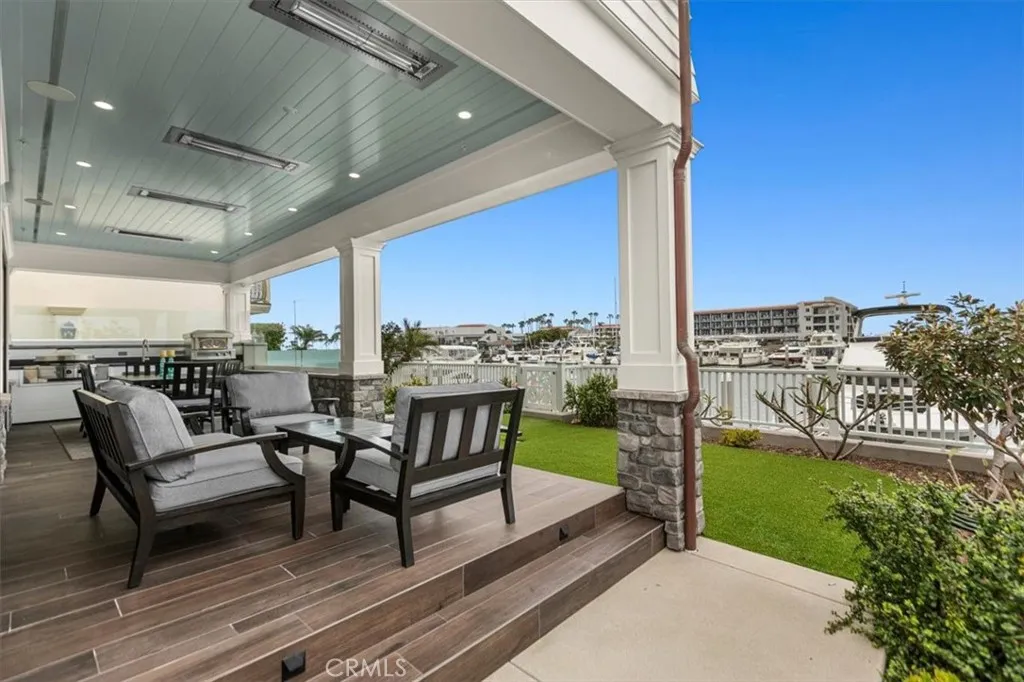 https://cdn.realtyfeed.com/cdn/127/306700556/453f02e92f2eecaecfa27656f684d57a.webp