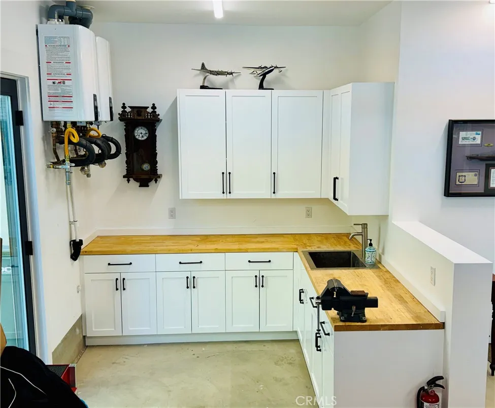 https://cdn.realtyfeed.com/cdn/127/306700556/79439fed3f8cc3cd7e8d6f622eb091de.webp
