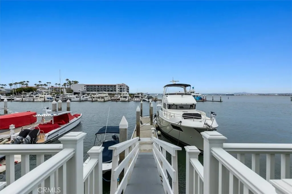 https://cdn.realtyfeed.com/cdn/127/306700556/7e68e0631734e24dcf1fe95e8670949b.webp