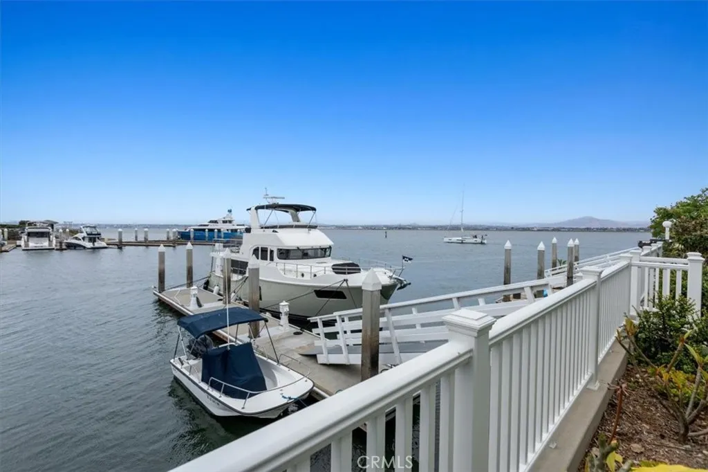 https://cdn.realtyfeed.com/cdn/127/306700556/9fdf8283fd376247ed877704aeeb52bd.webp