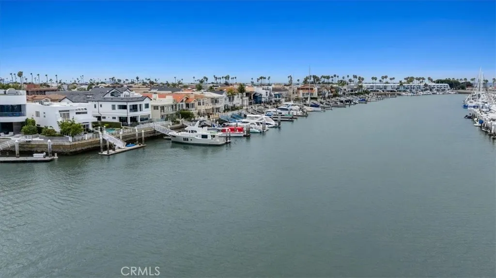https://cdn.realtyfeed.com/cdn/127/306700556/a6e2b853f02e45a98504b3ad5df7c6b2.webp